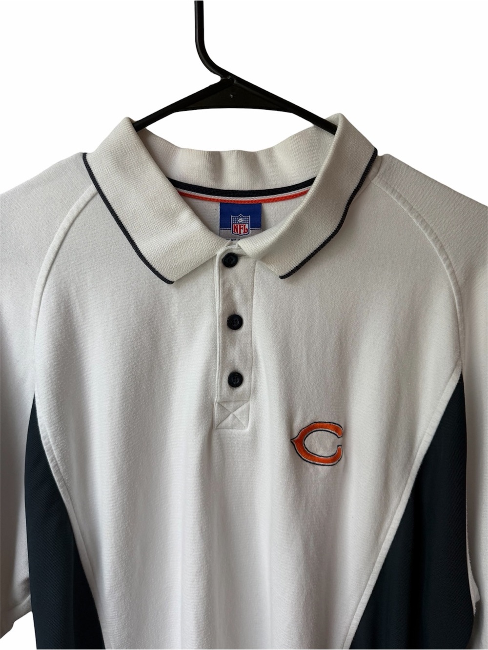 Vintage Reebok NFL Team Apparel
Chicago Bears Polo
Daaa Bears

Size L